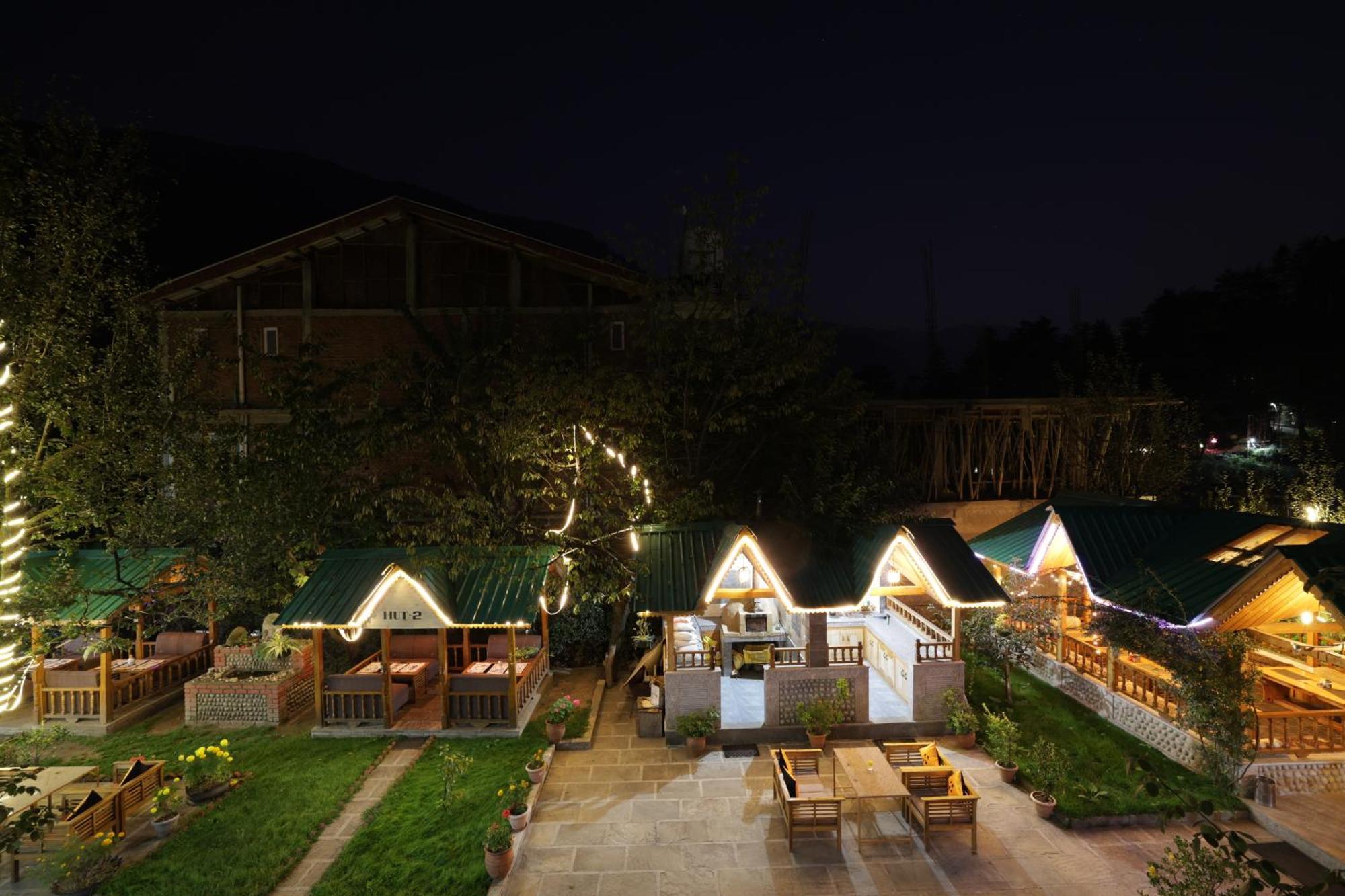 Hide-In Old Manali Hotel Екстериор снимка