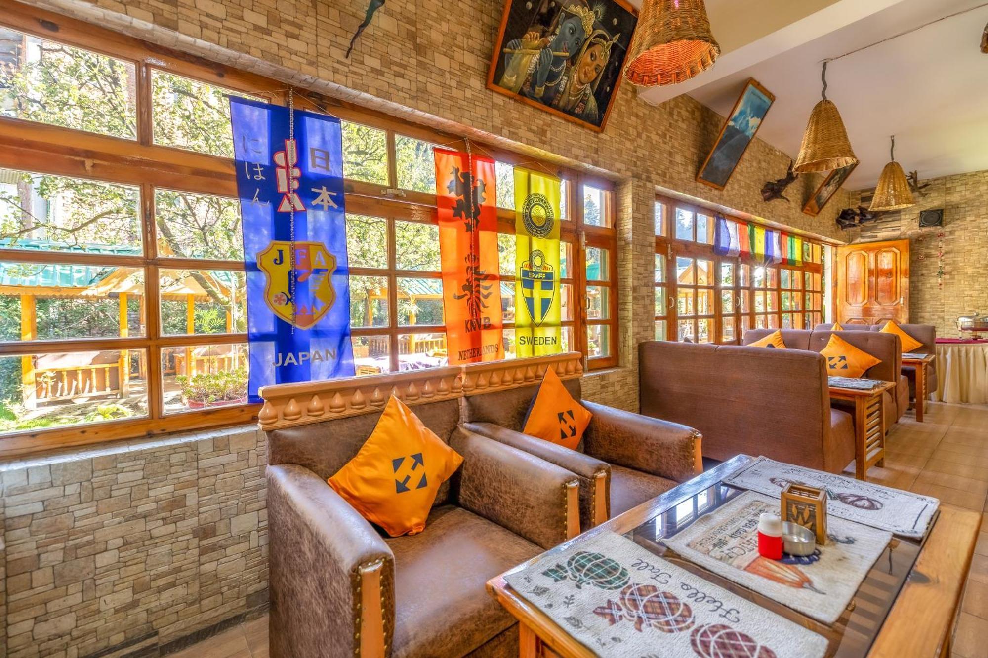 Hide-In Old Manali Hotel Екстериор снимка