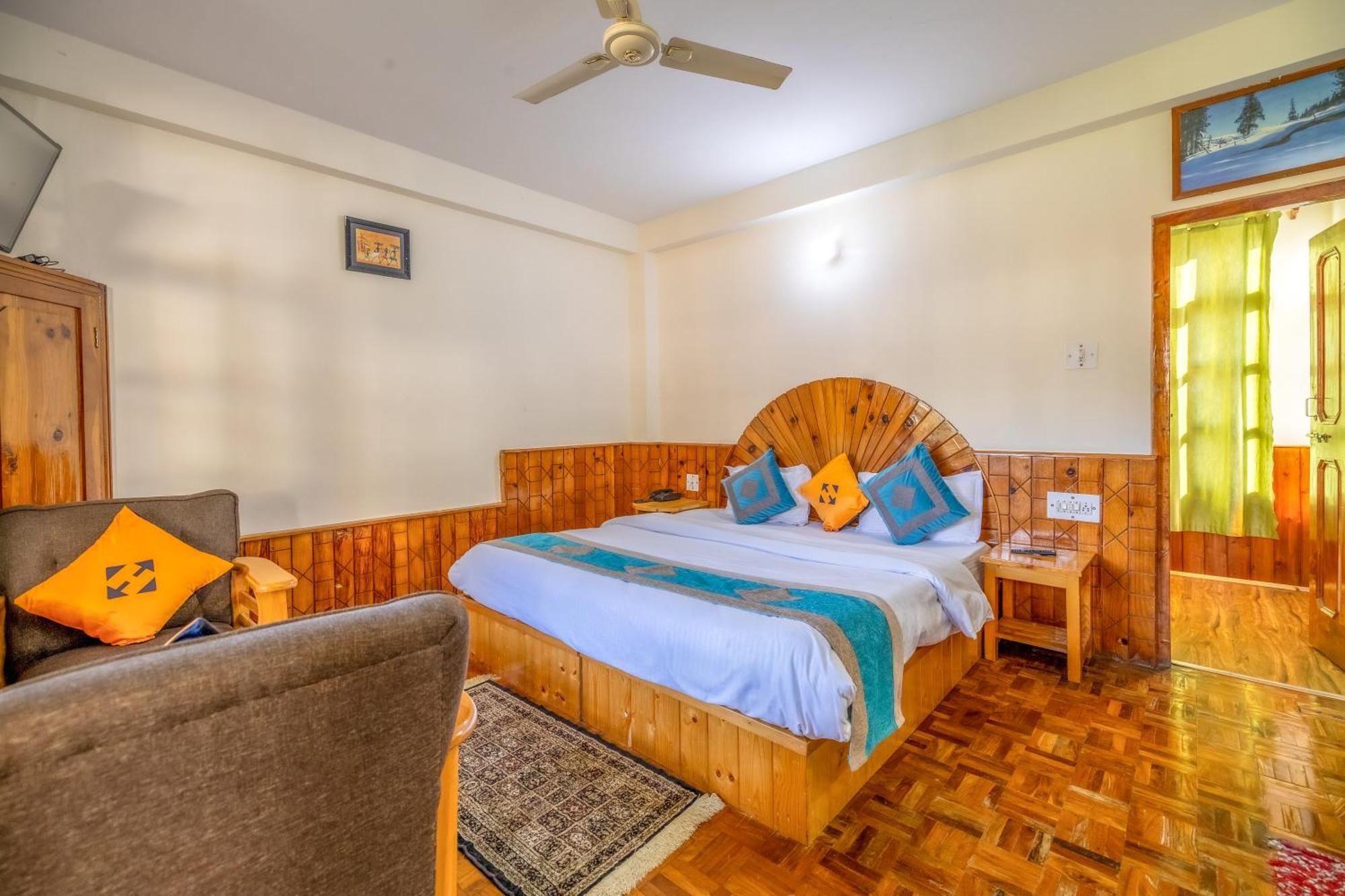 Hide-In Old Manali Hotel Екстериор снимка