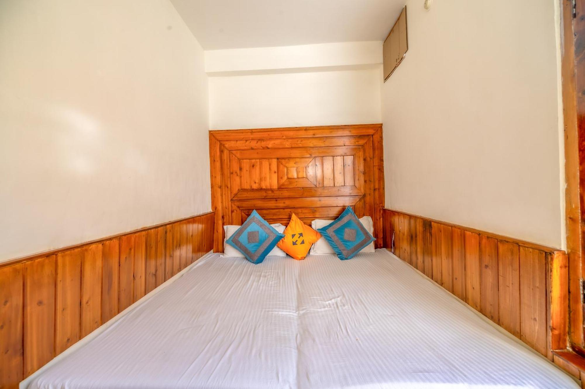 Hide-In Old Manali Hotel Екстериор снимка