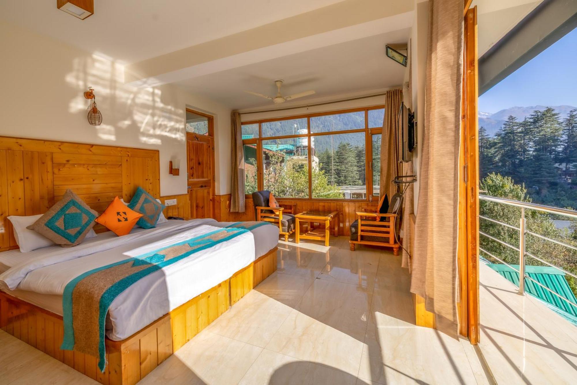Hide-In Old Manali Hotel Екстериор снимка